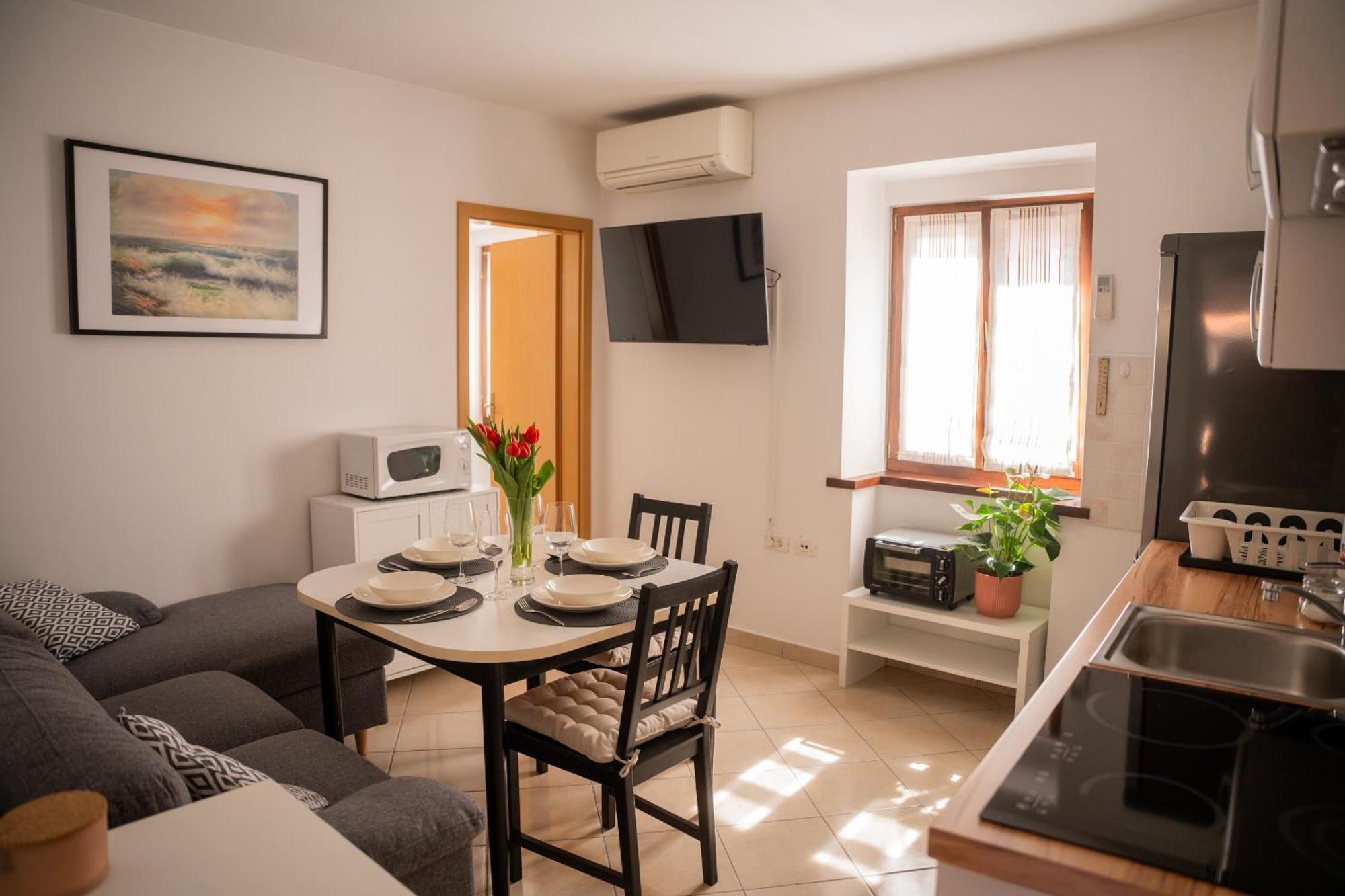 Apartment Uno Копер Экстерьер фото
