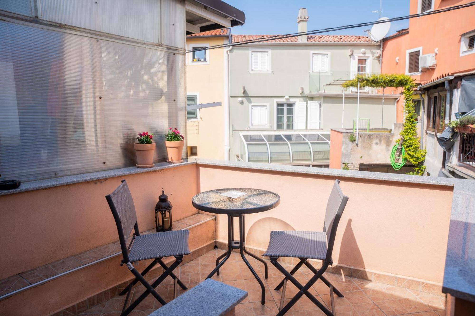 Apartment Uno Копер Экстерьер фото
